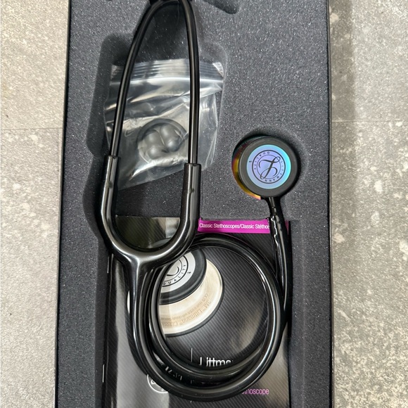 Littmann Classic III Stethoscope - Picture 3 of 3